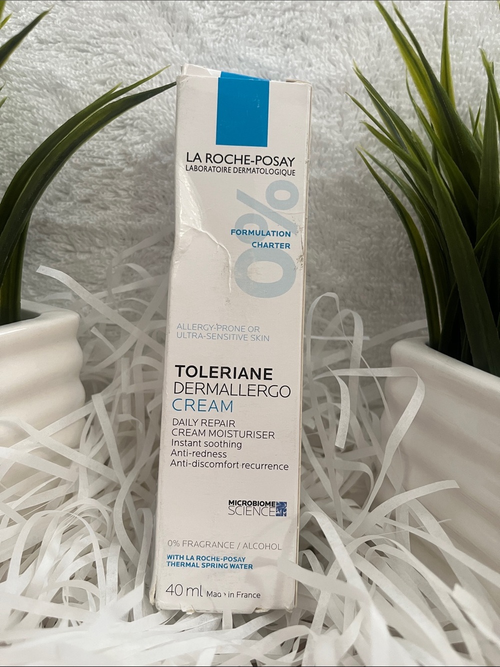 La Roche-Posay Toleriane Dermallergo Cream Moisturizer — White & Blue